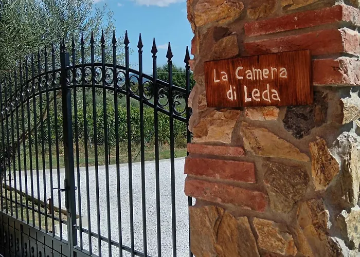 La Di Leda 3*