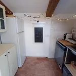 Πανσιόν La Di Leda