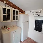 Πανσιόν La Di Leda