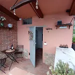 La Di Leda Πανσιόν 3*