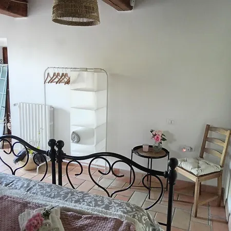 Casale - La Di Leda Guest house