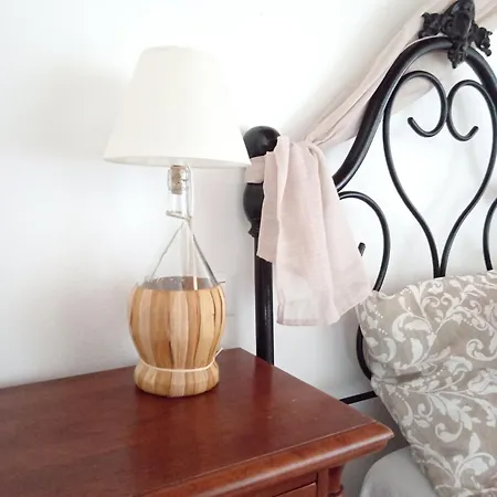 Casale - La Di Leda Guest house *