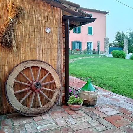 Casale - La Di Leda Lamporecchio