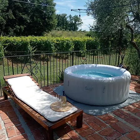 Casale - La Di Leda * Lamporecchio